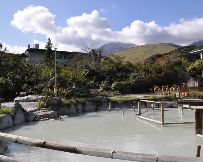 泥湯や砂湯、むし湯…別府温泉のディープな世界！ココは必浴!!メジャー級3選【九州の日帰り温泉vol.2】